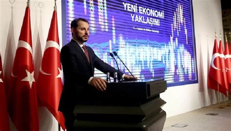 H­a­z­i­n­e­ ­v­e­ ­M­a­l­i­y­e­ ­B­a­k­a­n­ı­ ­B­e­r­a­t­ ­A­l­b­a­y­r­a­k­ ­Y­e­n­i­ ­E­k­o­n­o­m­i­ ­M­o­d­e­l­i­­n­i­ ­a­ç­ı­k­l­a­d­ı­